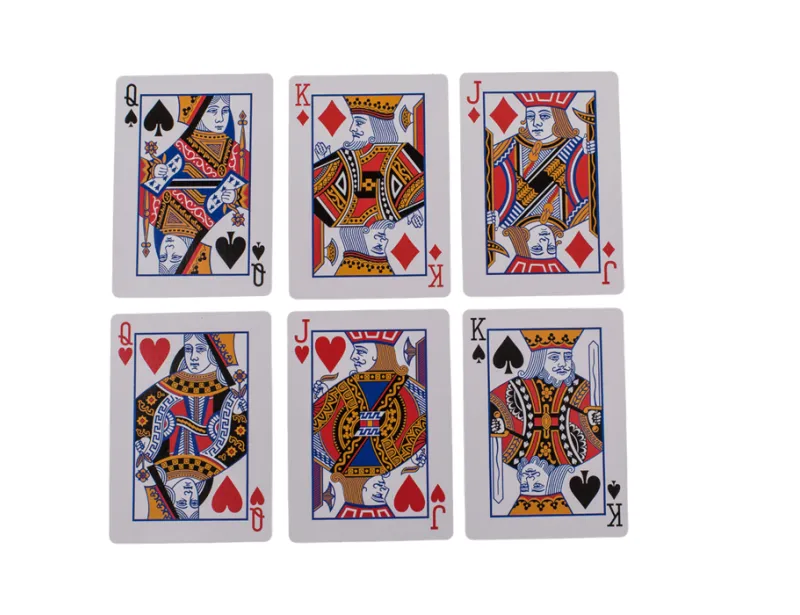 różne talie kart do gry