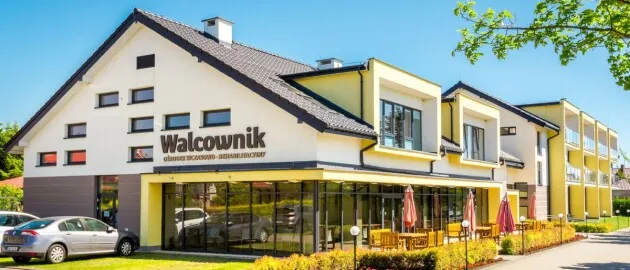 Rodzaje noclegów nad morzem hotel apartament kwatera