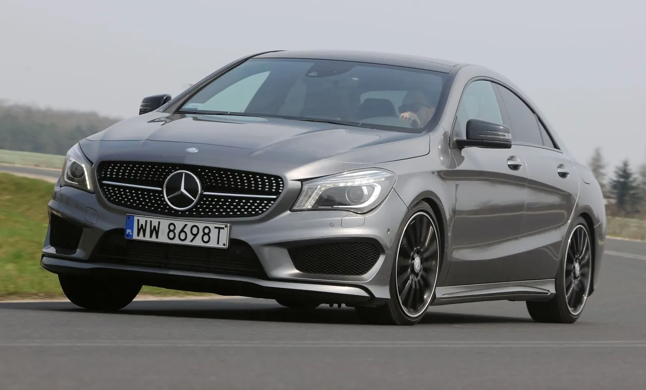 Mercedes CLA 250 4MATIC C117