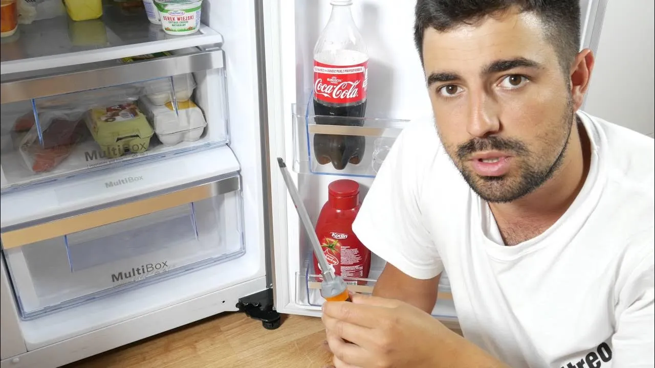 poziomowanie lodówki