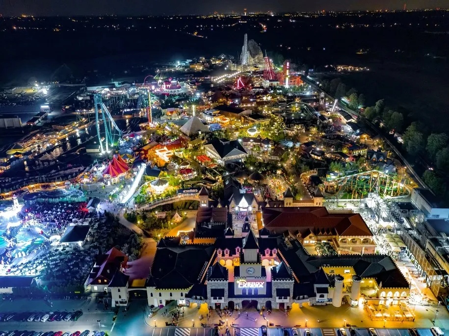 Energylandia Magic Night nocą