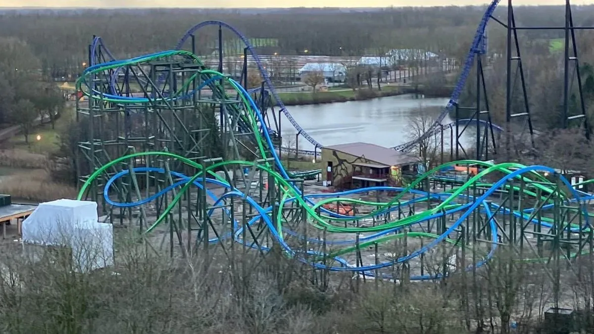 Walibi Holland YOY Achterbahn Konzept