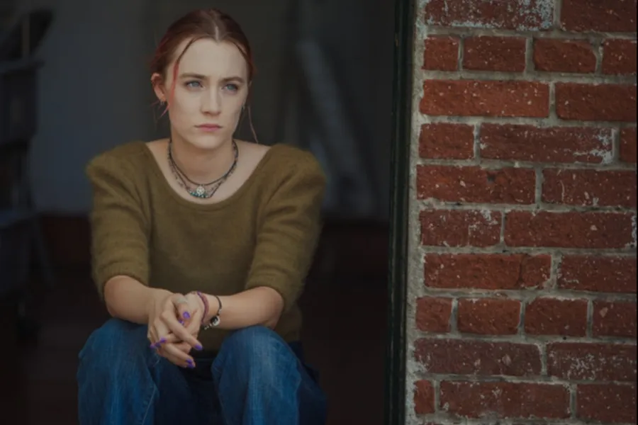 Zdjęcie Lady Bird - Zaskakująca recenzja filmu, który poruszy każdego