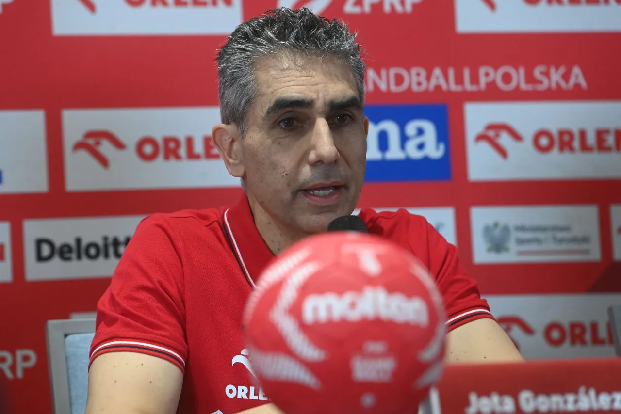 Zdjęcie Kto jest trenerem polskich piłkarzy ręcznych? Poznaj jego osiągnięcia