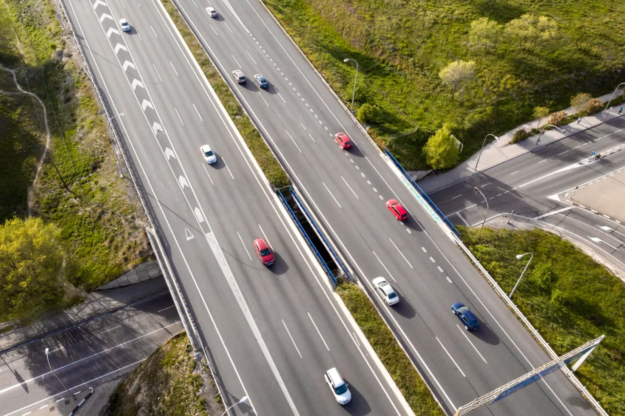 Zdjęcie Ile kosztuje przejazd autostradą Warszawa Poznań? Sprawdź ceny i porady