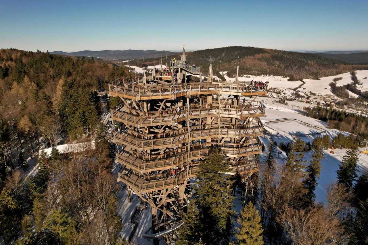 Zdjęcie Krynica-Zdr&oacute;j: Przewodnik po atrakcjach, widokach i uzdrowisku