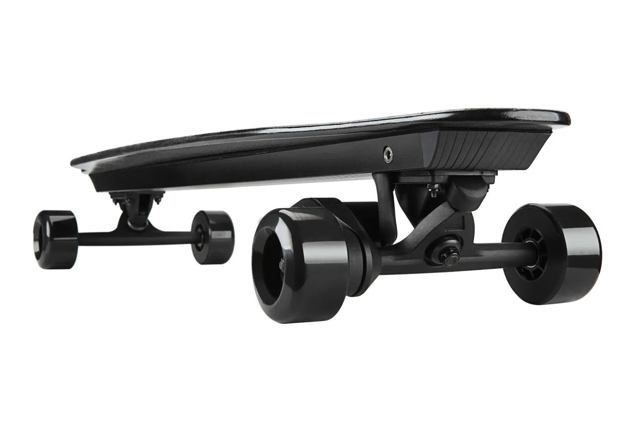 Zdjęcie Deska elektryczna longboard: Co musisz wiedzieć przed zakupem