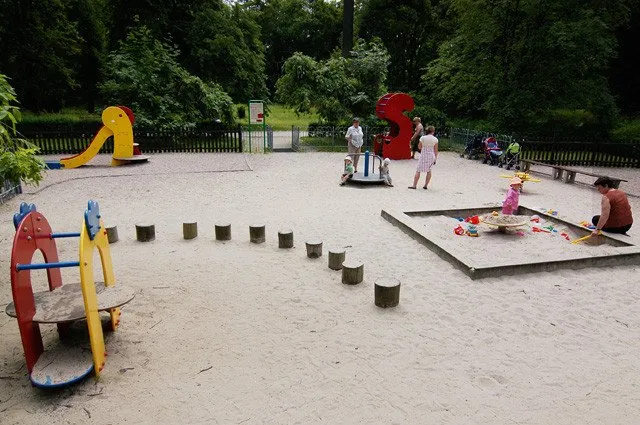 Zdjęcie Który plac zabaw w Parku Szczytnickim rozbawi dziecko do łez? Top