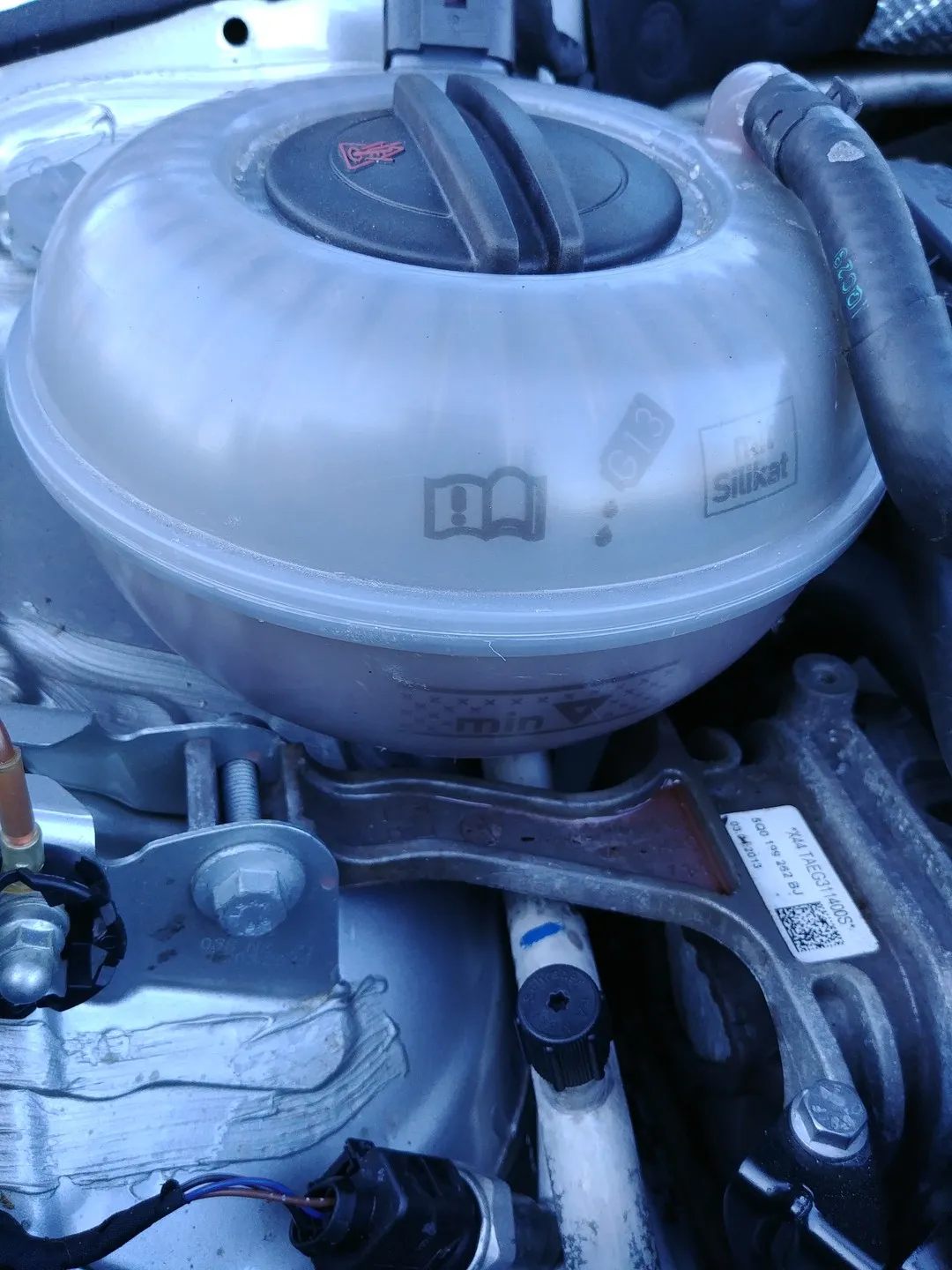 Zdjęcie Ile płynu do chłodnicy Skoda Octavia? Sprawdź, aby uniknąć problemów