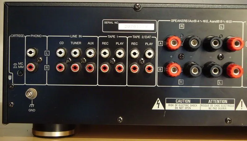 Zdjęcie Jak podłączyć subwoofer aktywny do amplitunera Denon bez problemów