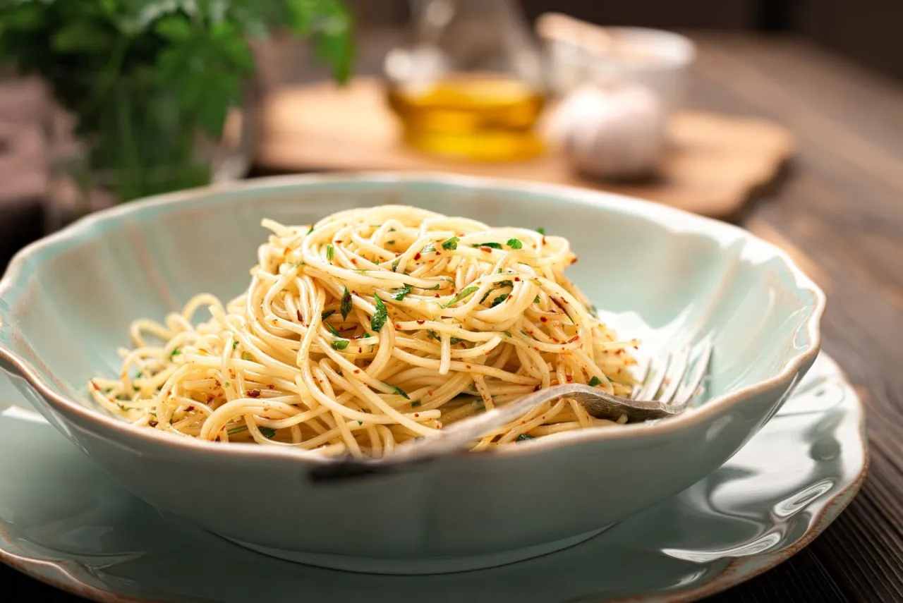 Zdjęcie Pyszne dania z makaronu spaghetti, które zaskoczą Twoich gości