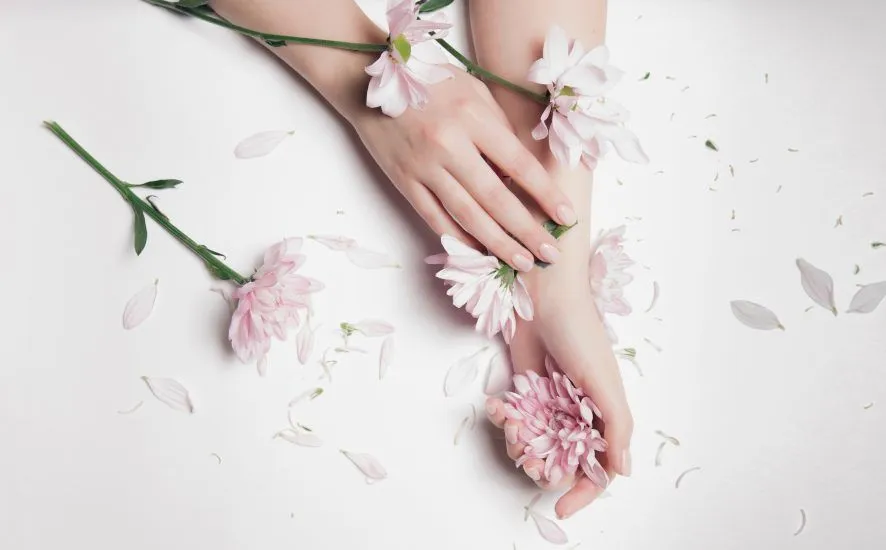 Zdjęcie Manicure spa: na czym polega i dlaczego warto go wykonać?