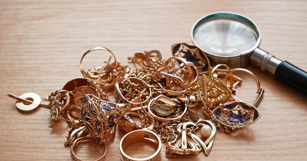 Zdjęcie Jak otworzyć lombard w 2024? Przewodnik po nowych zasadach KNF