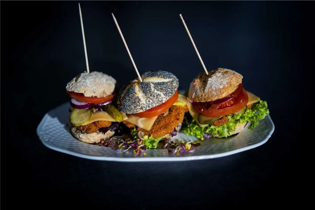 Zdjęcie Gdzie kupić mini hamburgery? Sprawdź najlepsze miejsca i oferty