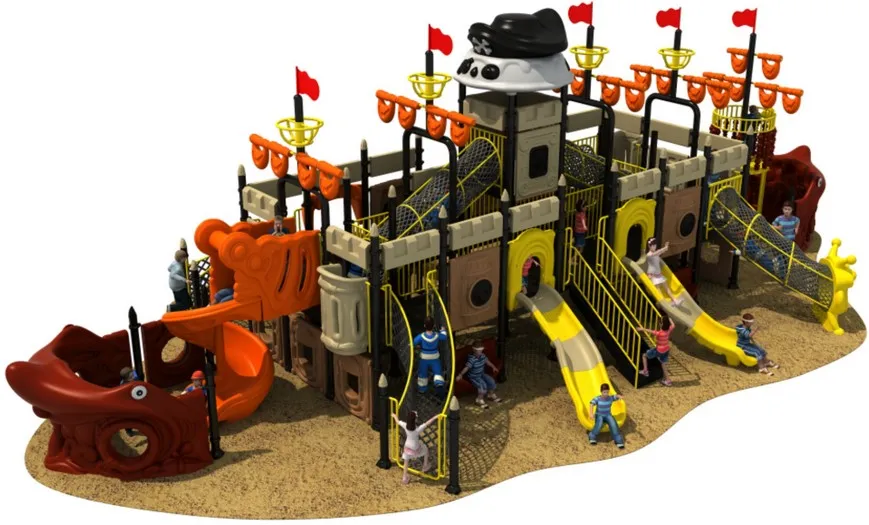 Tematyczny plac zabaw statek piracki
