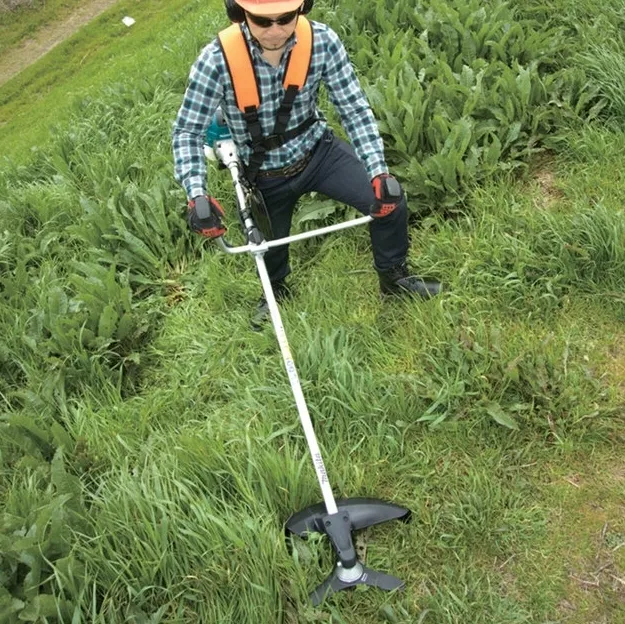 kosa spalinowa makita ebh341u w akcji