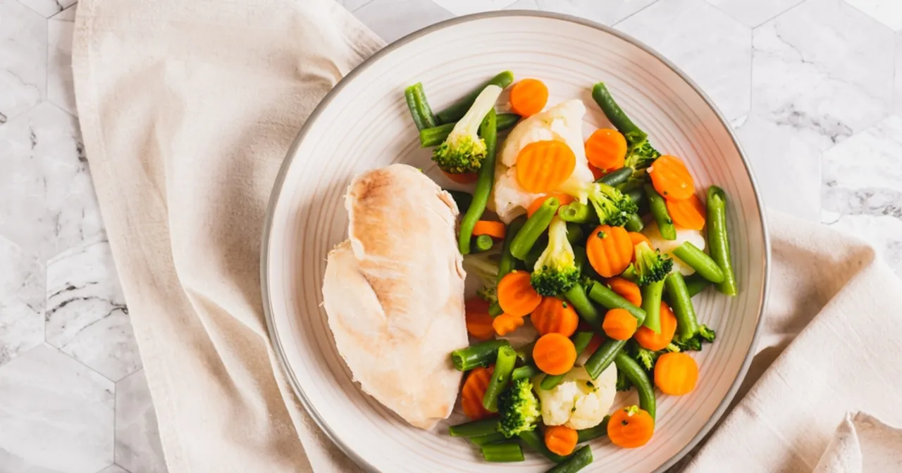 Dieta lekkostrawna dla seniora po chorobie