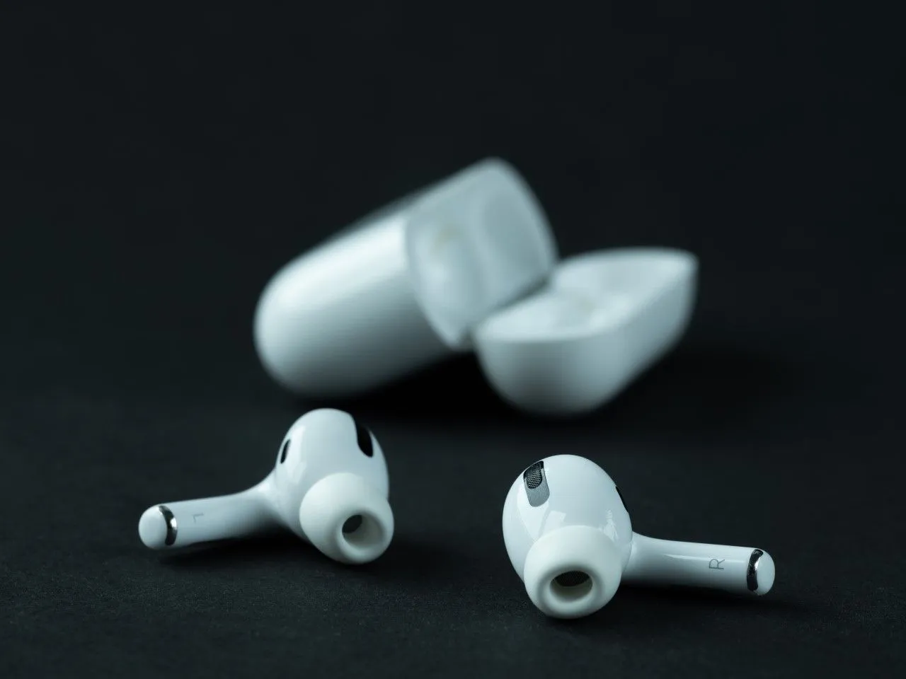 tabela por&oacute;wnanie słuchawek douszne dokanałowe