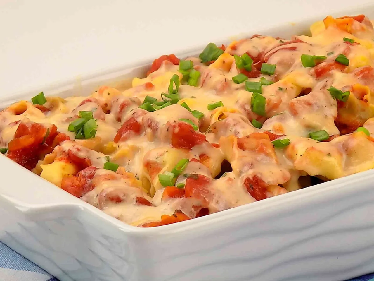 zapiekanka z tortellini i mozzarellą