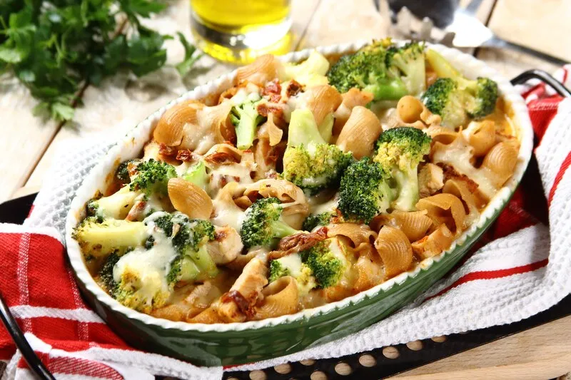 gotowa zapiekanka makaronowa z indykiem