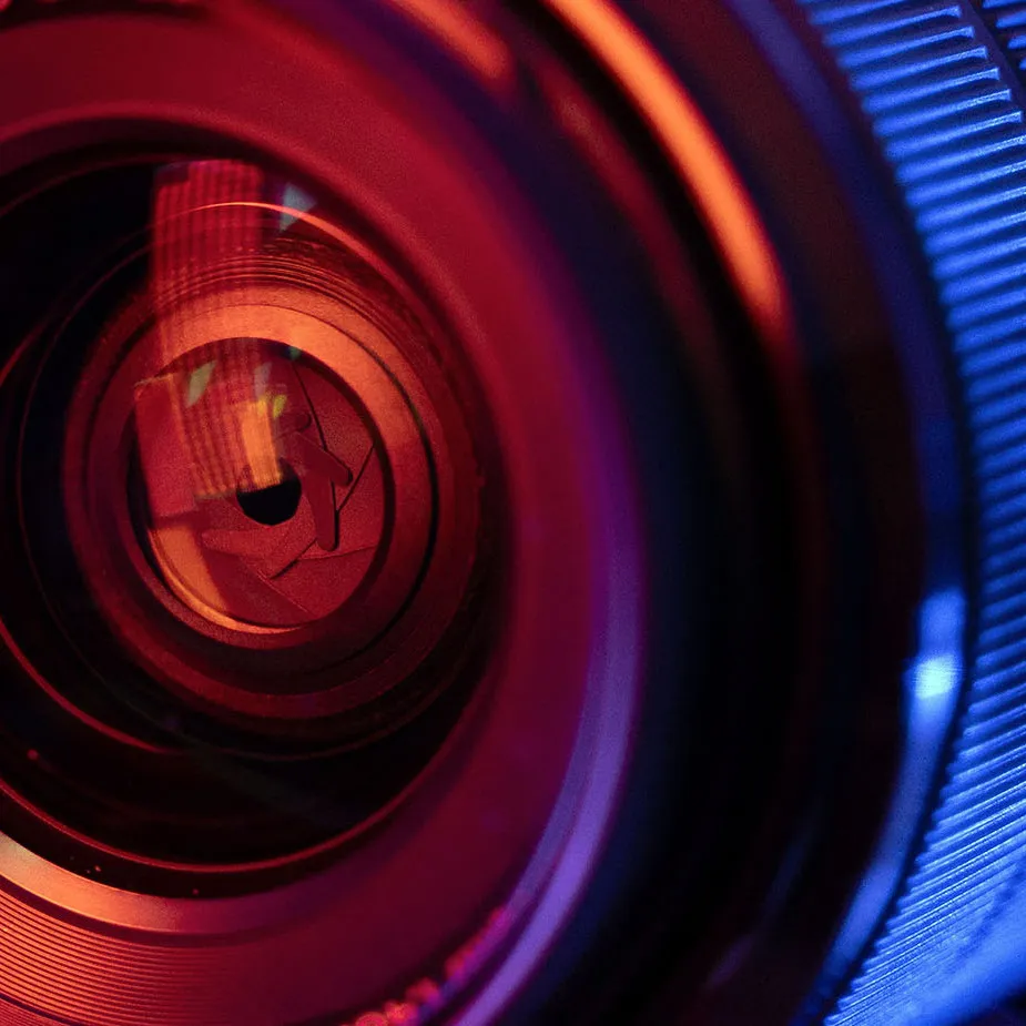 Zdjęcie Jaki obiektyw do nagrywania filmów - wybierz idealny dla siebie