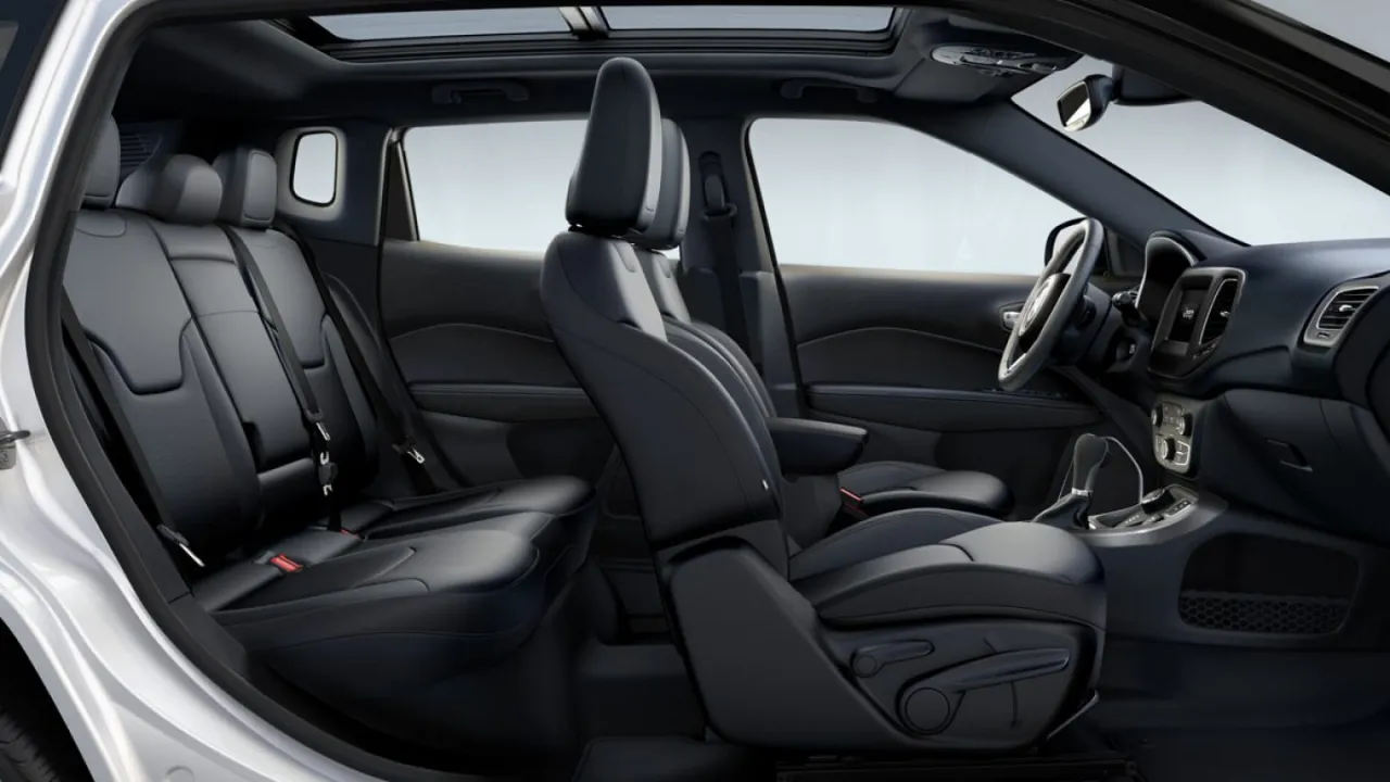 Jeep Compass Altitude wnętrze