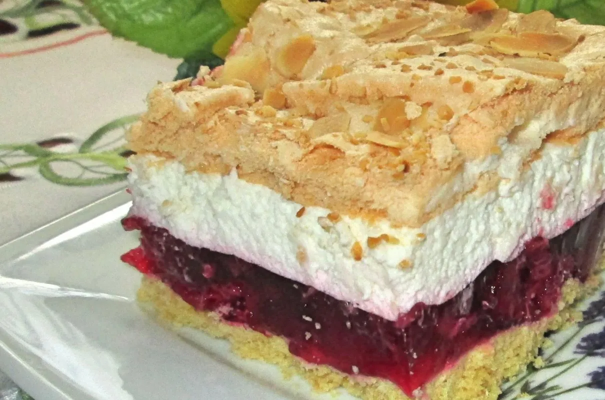 Malinowa Chmurka gotowe ciasto