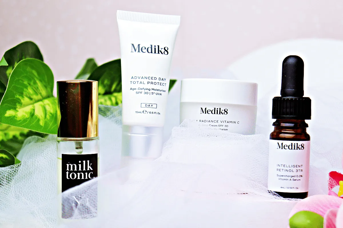 kosmetyki z witaminą C, kwasem hialuronowym i retinolem