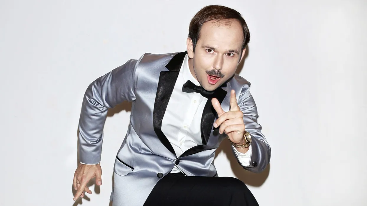 Sławomir Zapała jako gwiazda Rocko Polo vs. Sławomir Zapała w roli aktorskiej