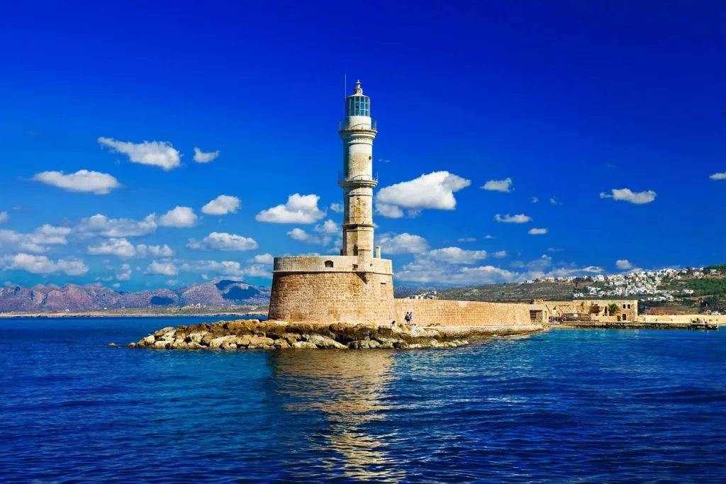 Chania port wenecki latarnia