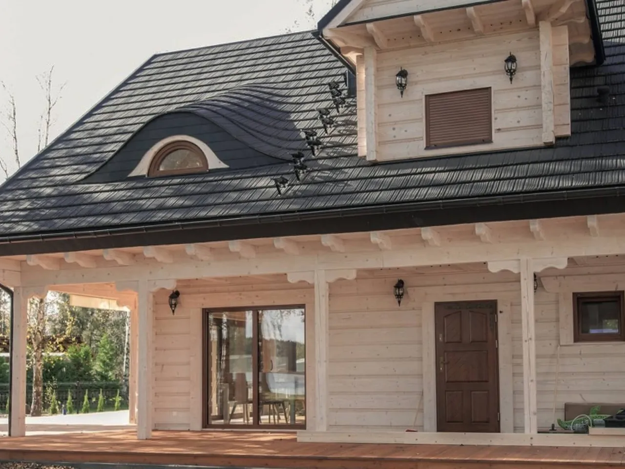 porównanie czasu budowy dom drewniany murowany infografika