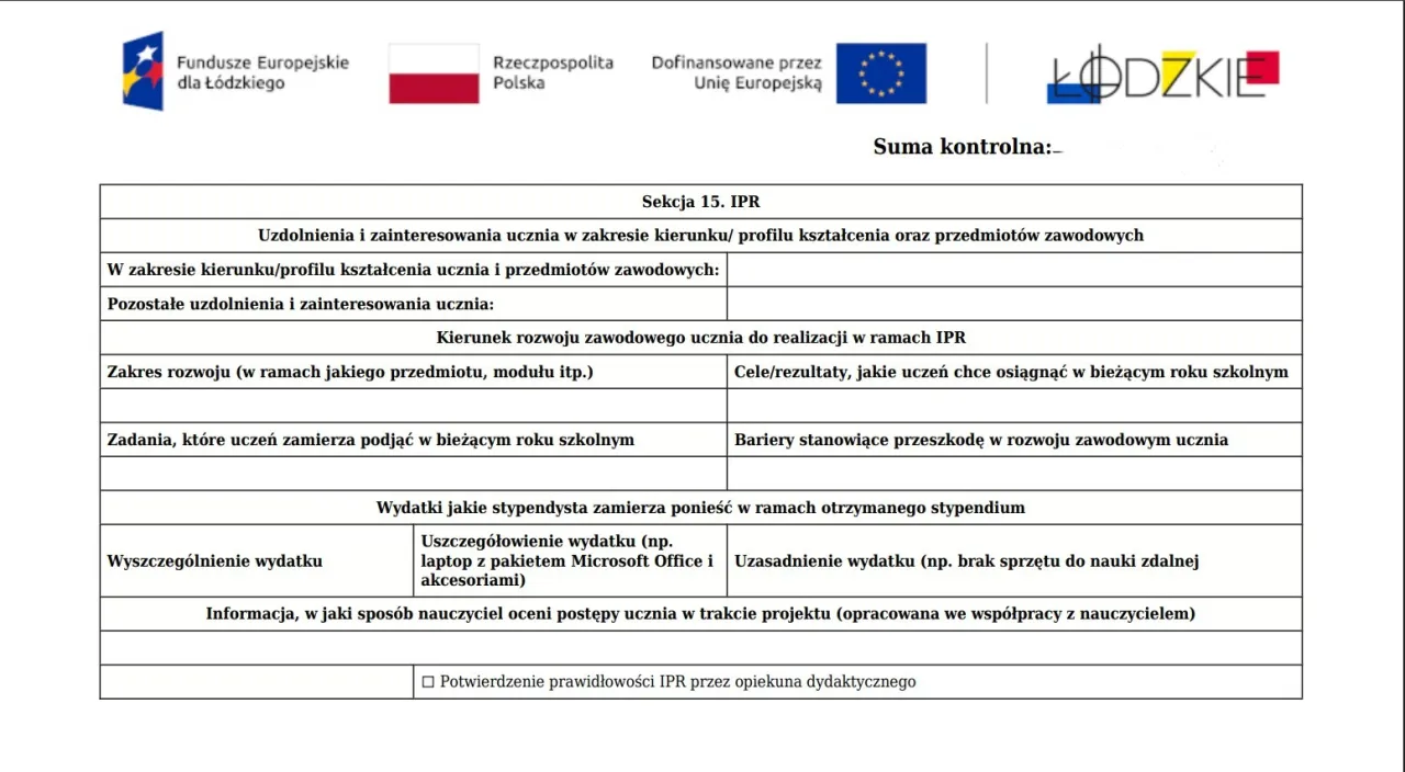 Dokumenty i pieczątka na biurku dyrektora szkoły