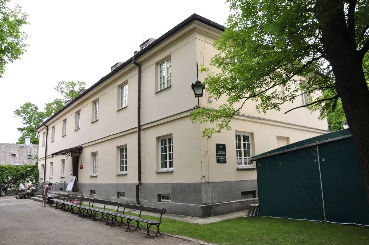Zdjęcie Godziny otwarcia muzeum łowiectwa i jeździectwa w Warszawie - sprawdź przed wizytą