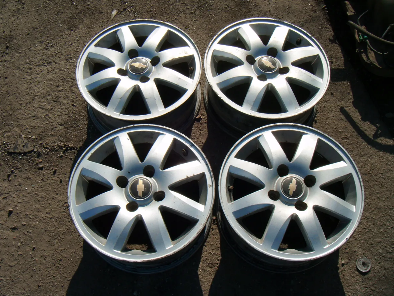 Chevrolet Lacetti felgi 16 cali 17 cali porównanie