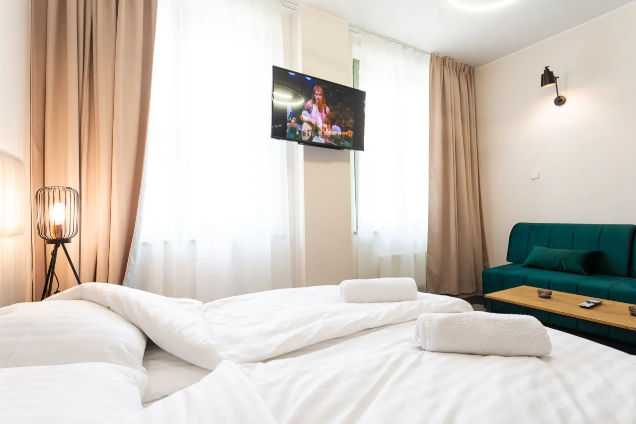 Gdańsk noclegi porównanie cen hotel apartament hostel