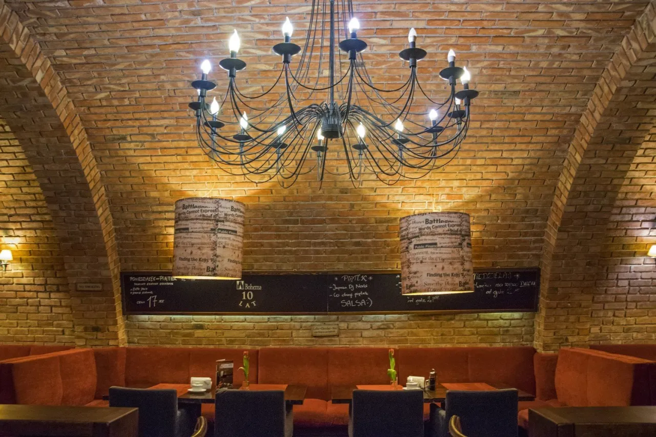 Zdjęcie Gdzie zjeść w Starym Sączu? Odkryj najlepsze restauracje i smaki