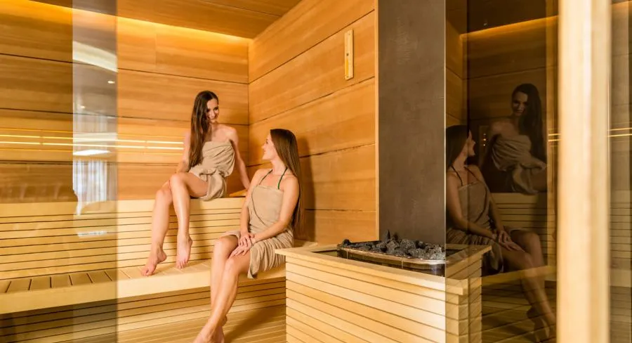 savoir vivre w saunie hotelowej, zasady saunowania