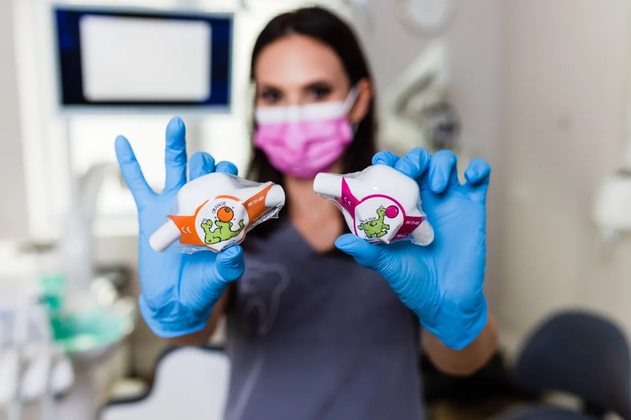 gaz rozweselający u dentysty maska