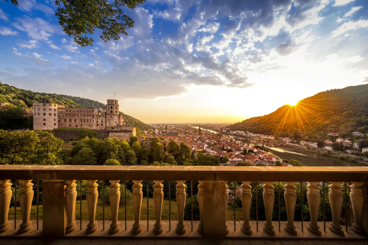 Heidelberg Alte Brücke und Schloss bei Sonnenuntergang