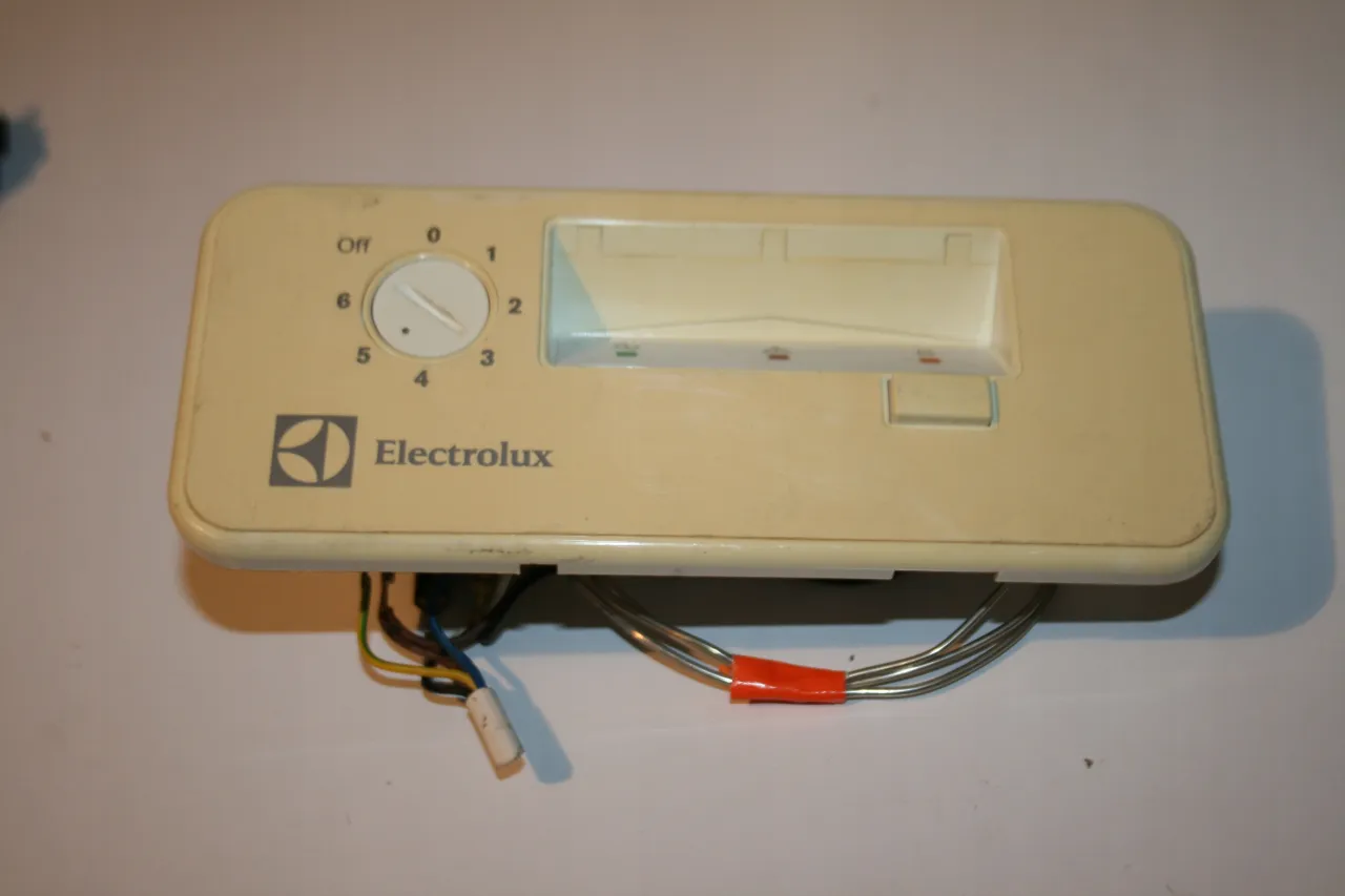 Panel sterowania zamrażarki Electrolux, pokrętło regulacji temperatury zamrażarki Electrolux