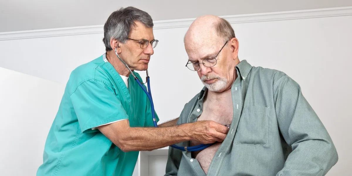 lekarz rodzinny daje skierowanie do specjalisty