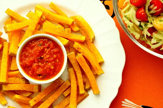 różne sosy do frytek z dyni