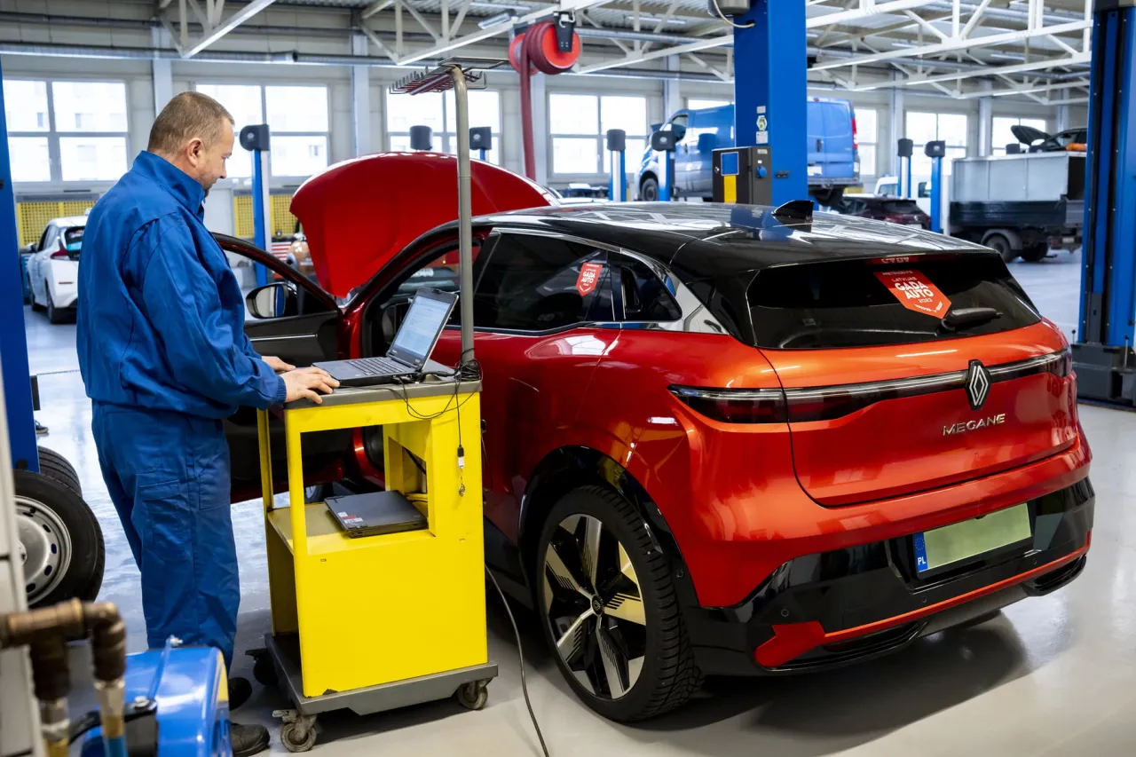 warsztat samochodów elektrycznych