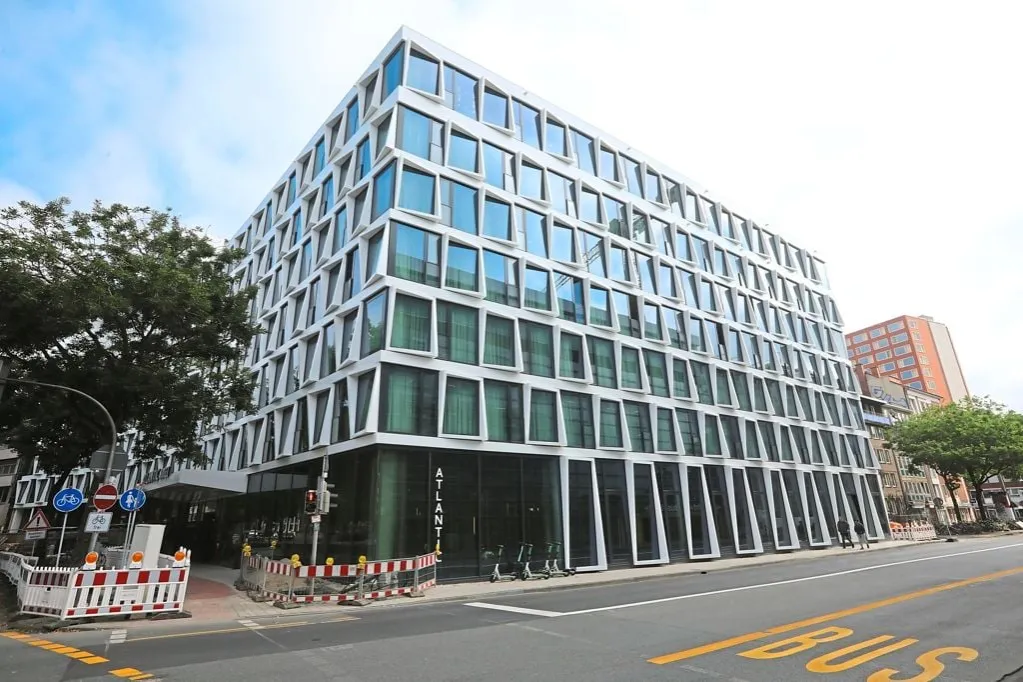 Atlantic Hotel Münster Außenansicht bei Tag