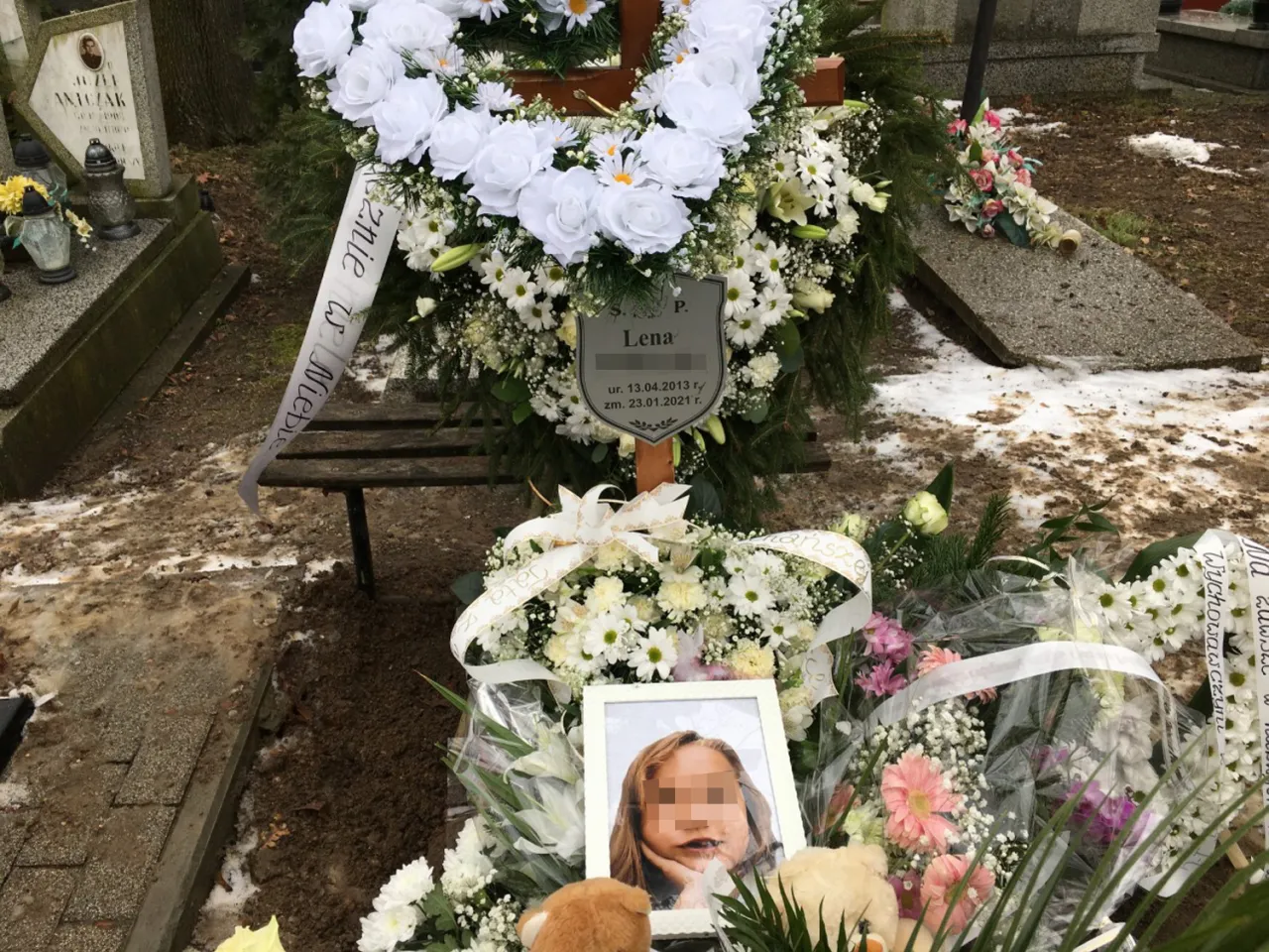 wyszukiwanie daty pogrzebu Google Legnica