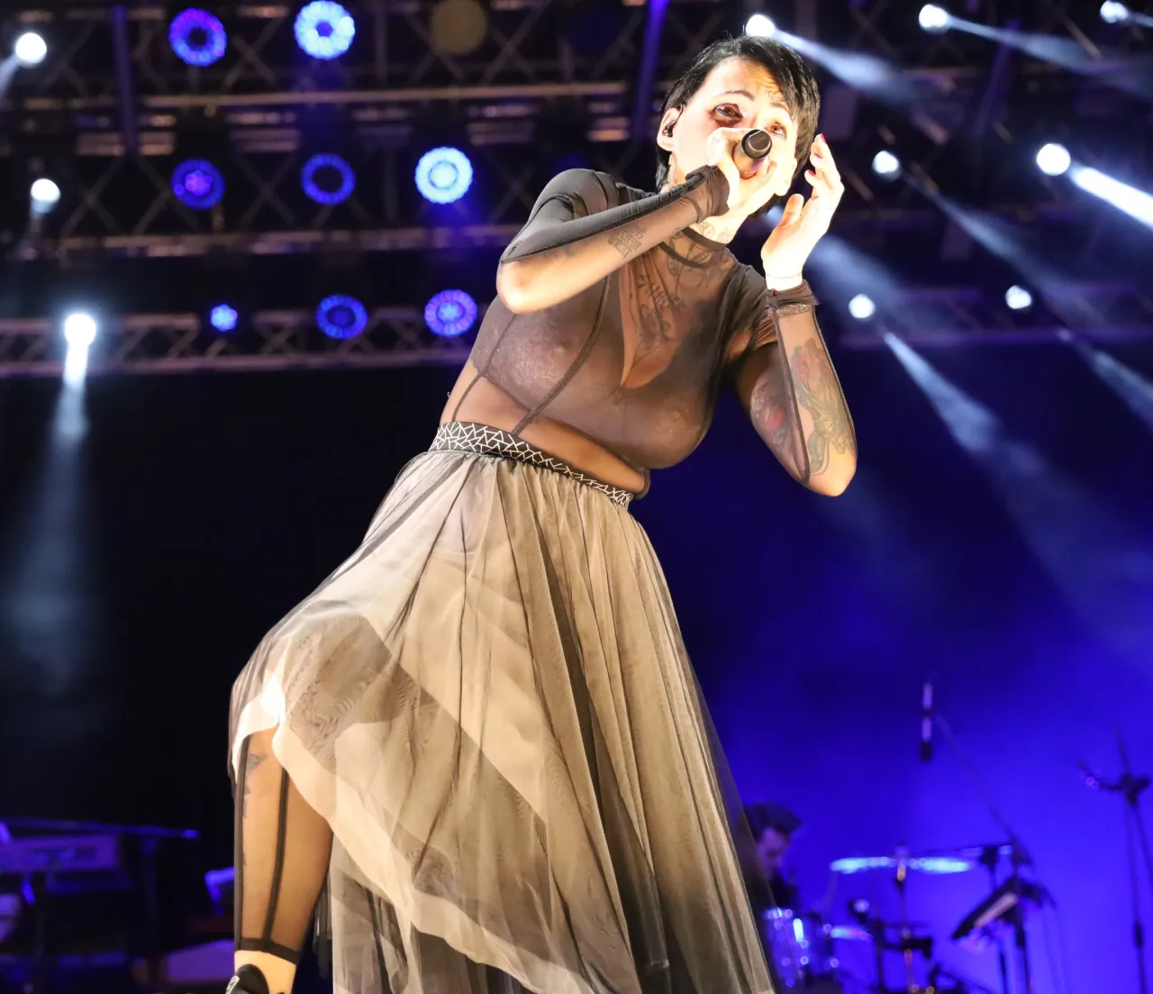 Agnieszka Chylińska na scenie, energetyczny koncert