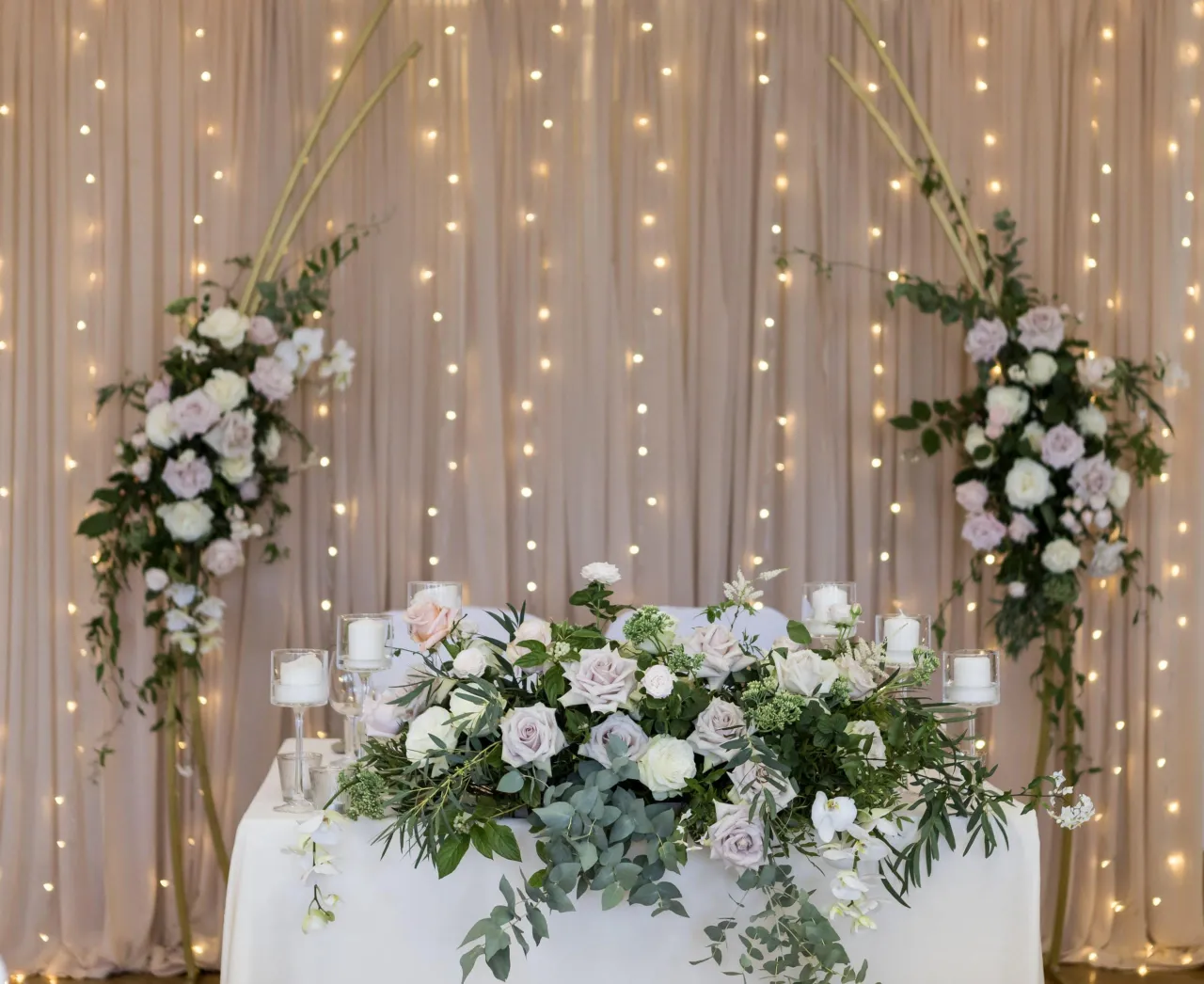 dekoracje sali weselnej, bukiet ślubny