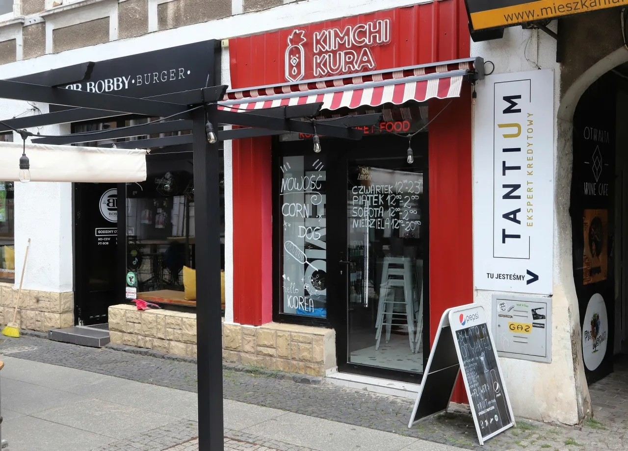 Radom rynek ulica Żeromskiego gastronomia