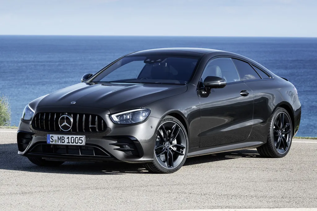 Zdjęcie Mercedes E Klasa Coupe - osiągi, komfort i wady, które warto znać