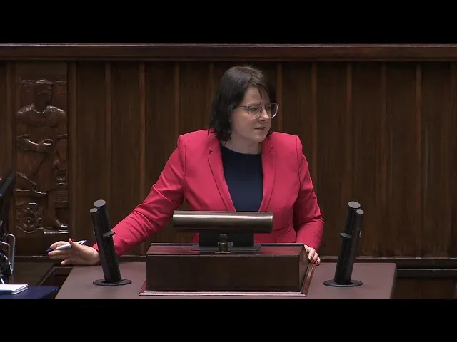 Zdjęcie Kaja Godek: Jakie jest jej powiązanie z polityką i kontrowersjami?